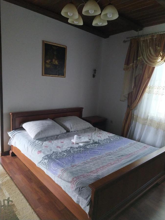 House Of Vitaliy Pochaiv Εξωτερικό φωτογραφία