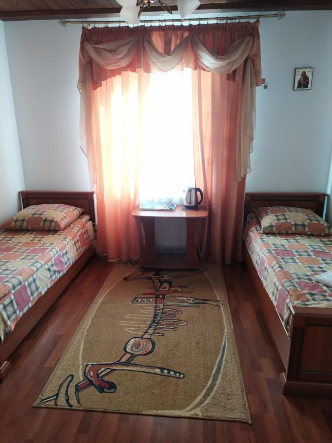 House Of Vitaliy Pochaiv Εξωτερικό φωτογραφία